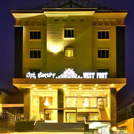 West Fort Hotel Bangalore Esterno foto